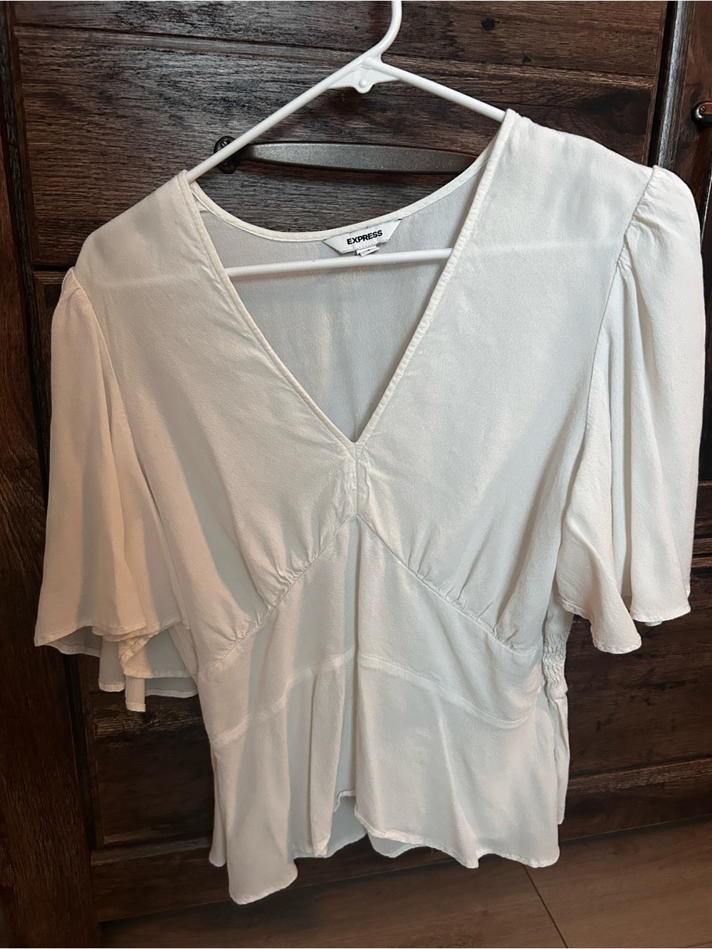 Express | White V-Neck Ruffle Hem Blouse